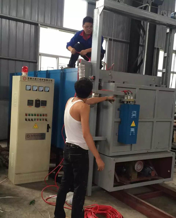 ���մ��¹��I(y��)�t���޹�˾�ڳ��ݰ��b�{(di��o)ԇ�_(t��i)܇(ch��)ʽ�˻�t